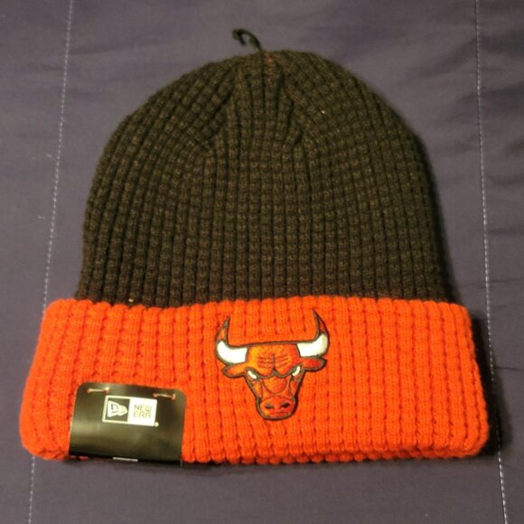 New Era Other - NEW ERA CHICAGO BULLS WAFFLE KNIT BEANIE